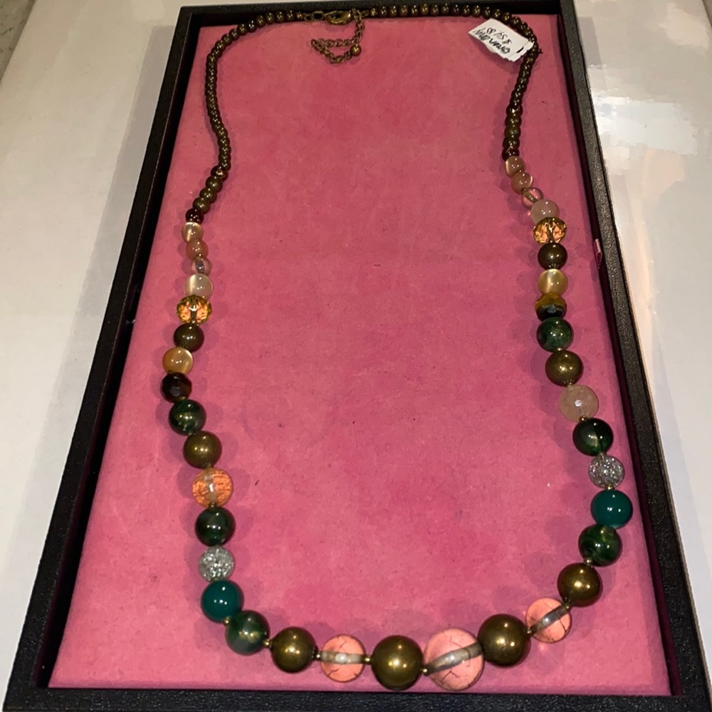 Green Envy Premier Designs necklace